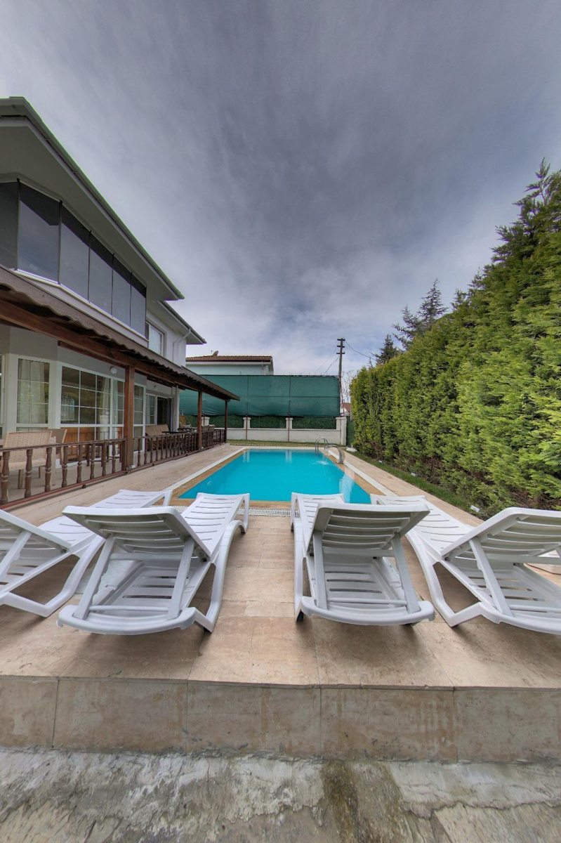 Yasemen Villa havuzu